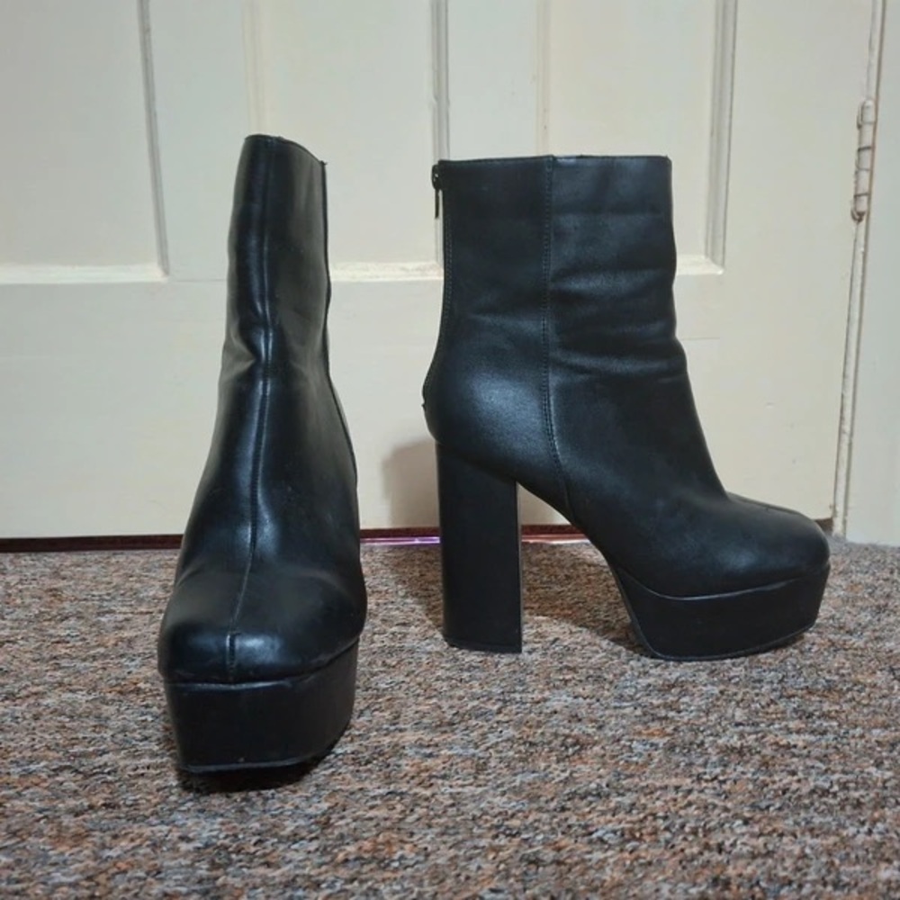 Missguided Black Platform Heeled Boots